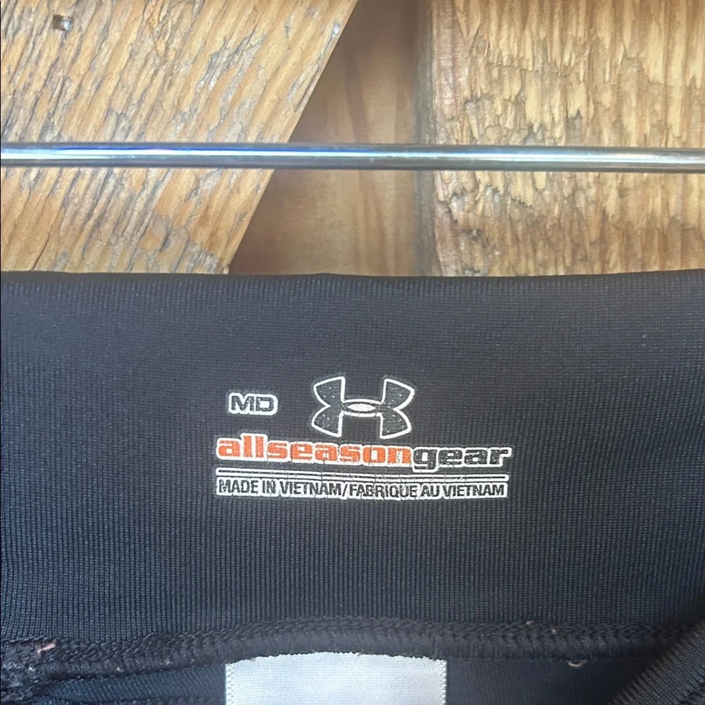 Women’s Under Armour Black Athletic Capris Running/yogaAll-season, wide leg Med. - Picture 4 of 7